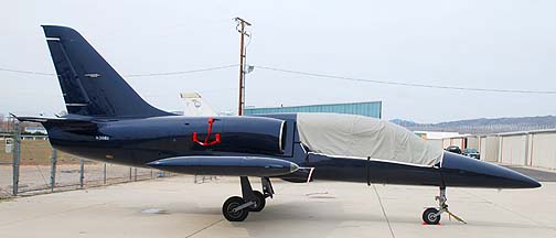 Aerovodochody L-39 Albatross N39ED